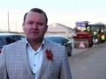 Российский чиновник разыграл спектакль, заставив коммунальщиков имитировать дорожные работы для фона