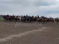 В ростовском поселке куча мигрантов на лошадях устроила среднеазиатскую национальную игру, сутью кот