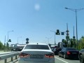 Огромная труба водовода не доехала до места ремонта в Самаре