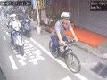 Грузовик проехал человеку по голове? Реакция окружающих бесценна!