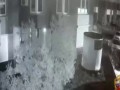 Мужчина поджег машину во дворе дома на Каширском шоссе