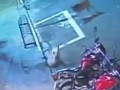 Настоящие герои не носят плащи