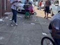 На улицах городов США