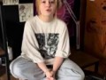 Голос московского метро дома – её дочь рассказала, какого это жить с такой мамой.