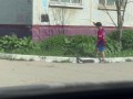 Ебашит за всю хуйню.