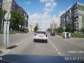 Элегантно пропустил